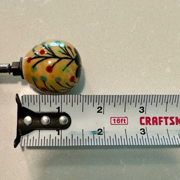 Pier 1 Knobs Porcelain Cabinet Drawer Knobs - Picture 14 of 15